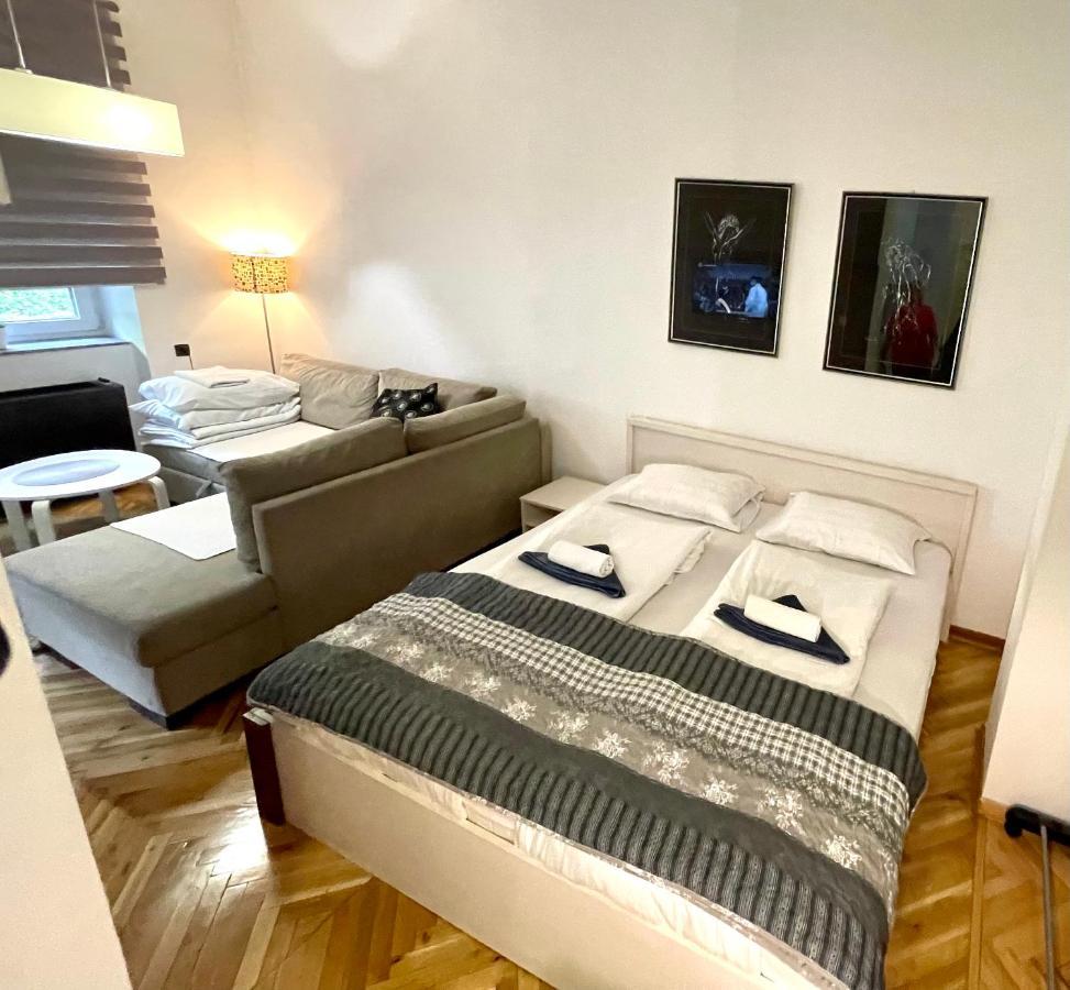 Apartment Saraj-Bosna Free Public Parking SJJ Eksteriør billede